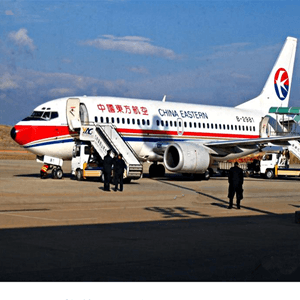 白莲机场快运航空快运业稳步发展的原因是什么？